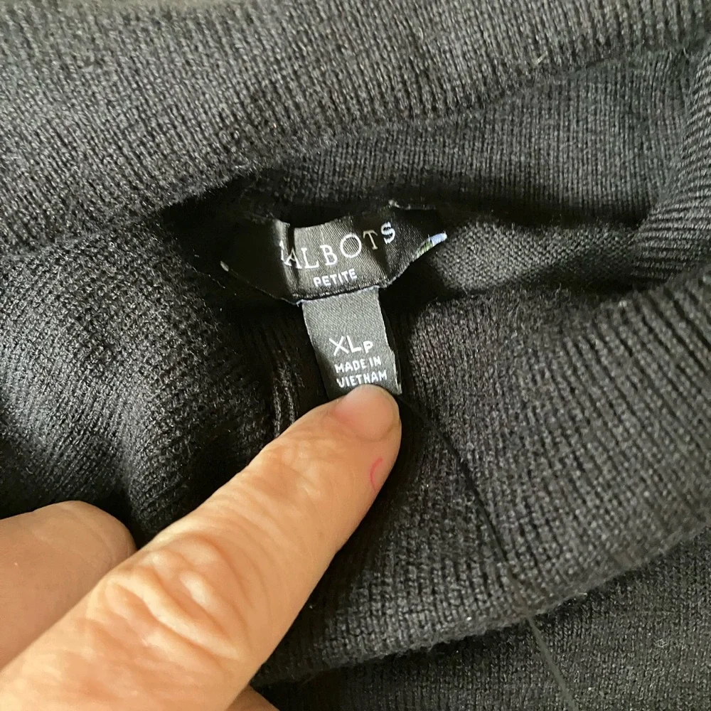 Talbot's Turtleneck‎ button Cuff Black petite Sweater New with Tags